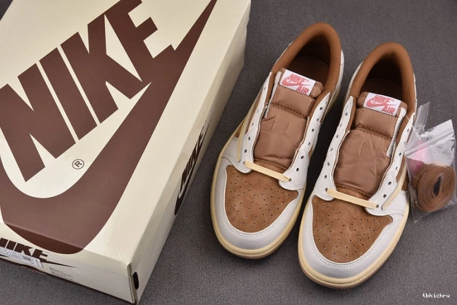 Reps TBK AJ Travis 1 Low x DM7866-106 Scott OG SP 0705